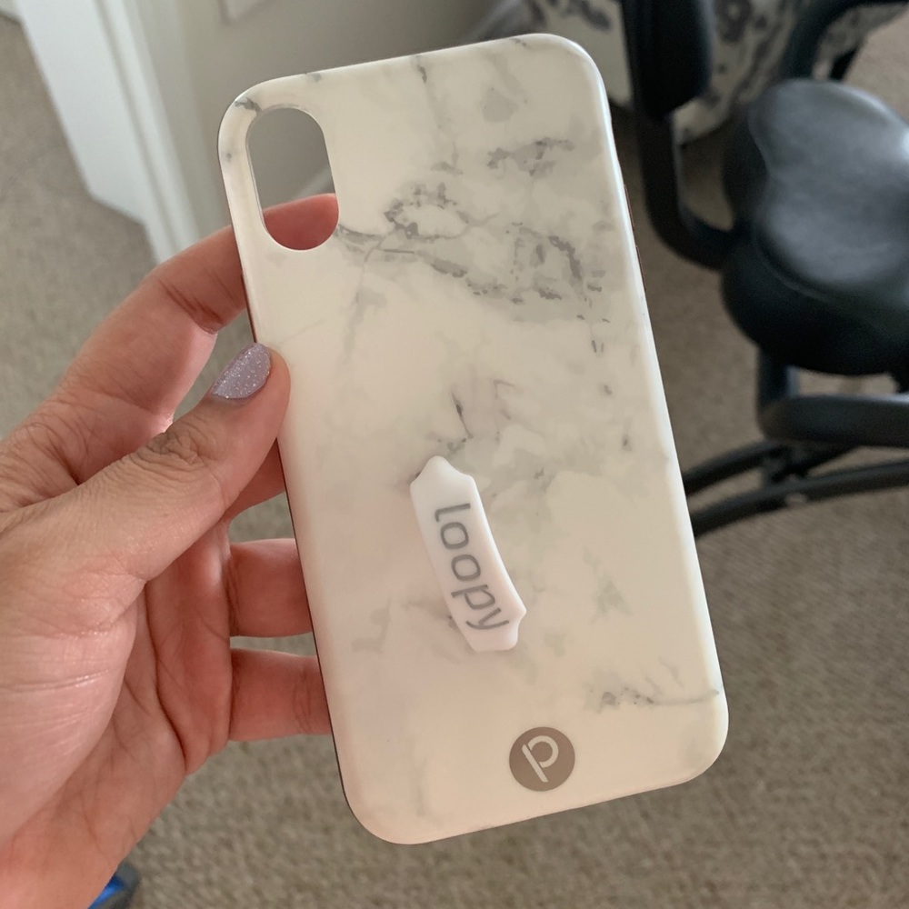 iPhone XR White Marble Loopy Case